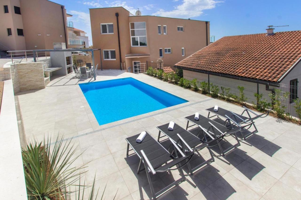 Villa Ilenia Муртер Екстериор снимка