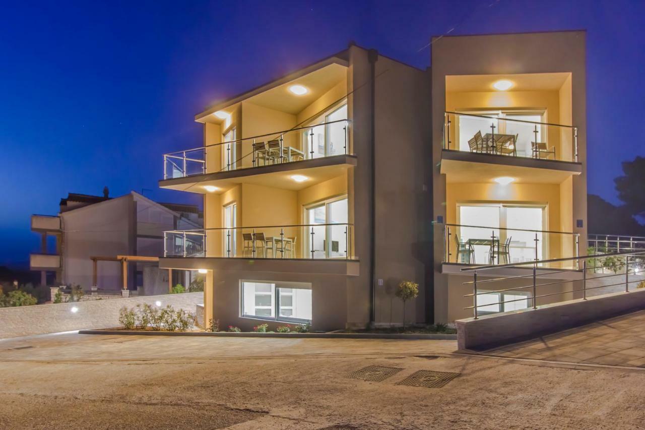 Villa Ilenia Муртер Екстериор снимка