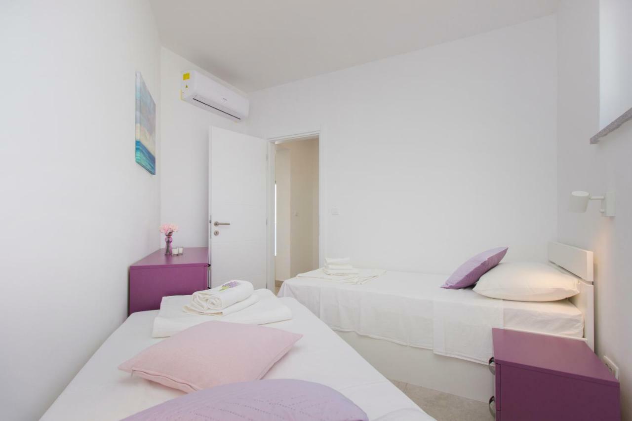 Villa Ilenia Муртер Екстериор снимка